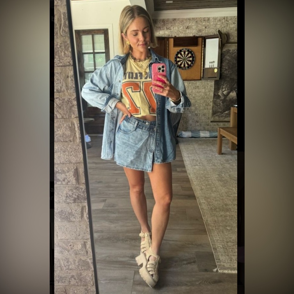 Universal Thread Blue Denim Skort
